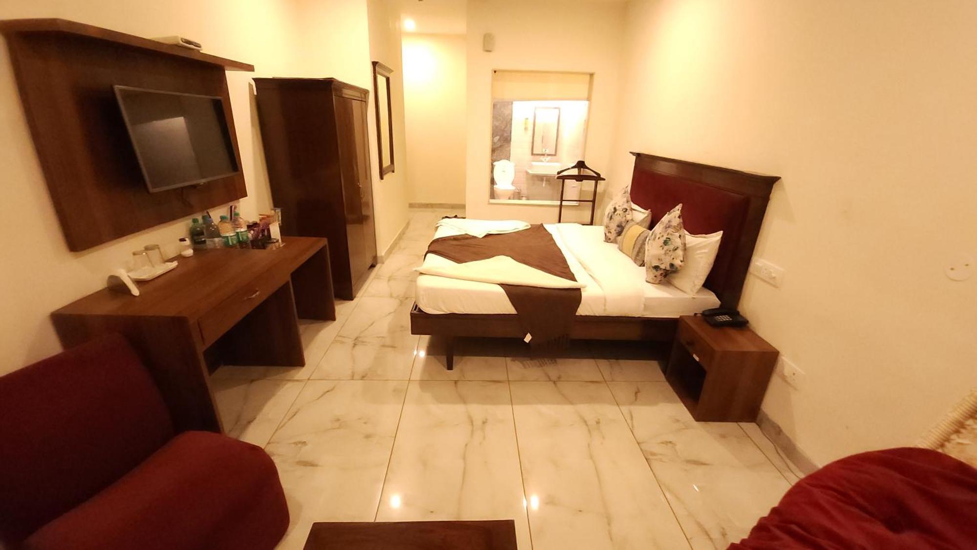 Chandīgarh Hotel Vrs Inns מראה חיצוני תמונה