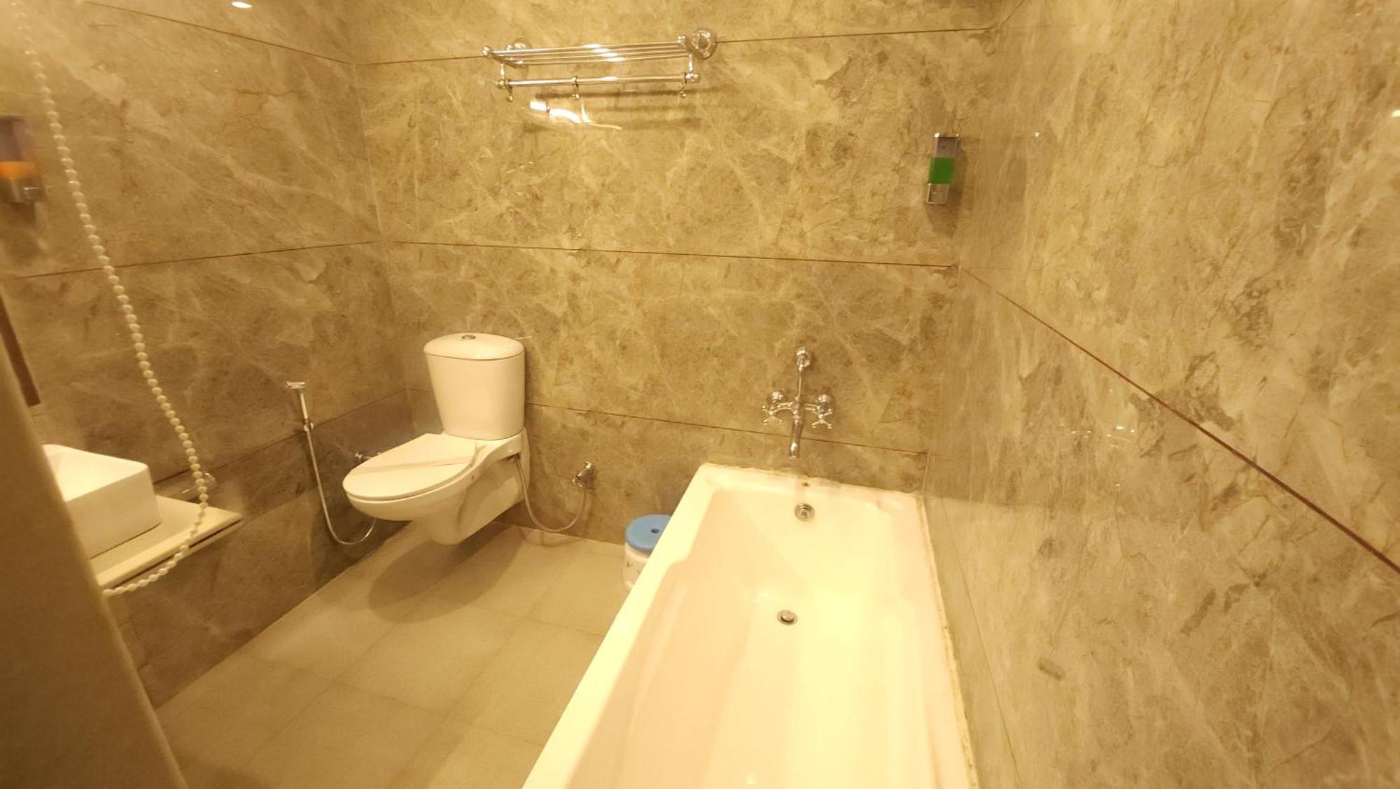Chandīgarh Hotel Vrs Inns מראה חיצוני תמונה